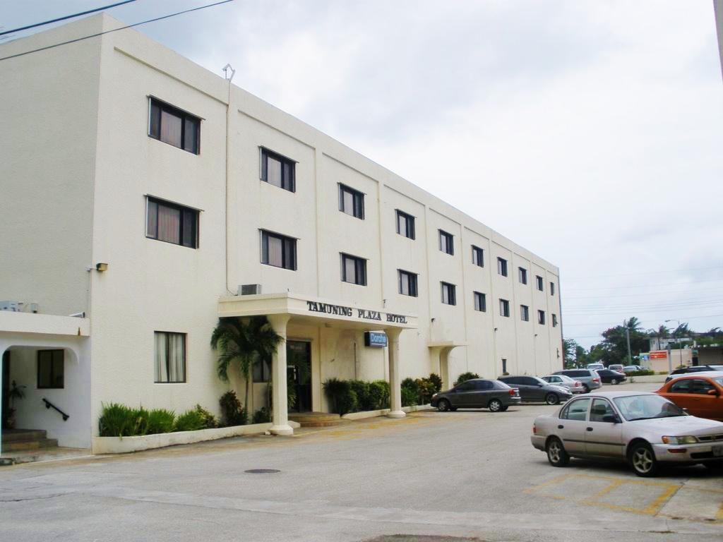 Tamuning Plaza Hotel Екстер'єр фото